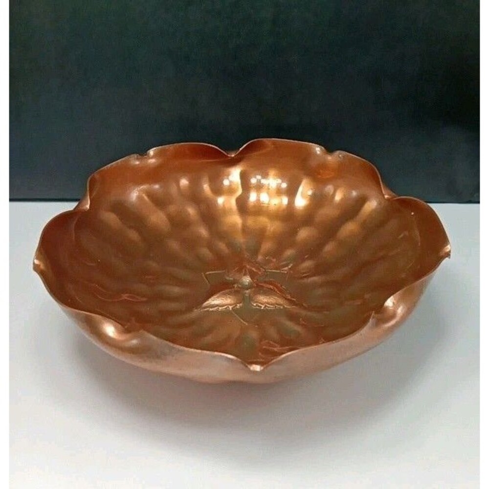 Vintage Gregorian Solid Copper Hammered Bowl Medium 6" Round USA Decor MCM